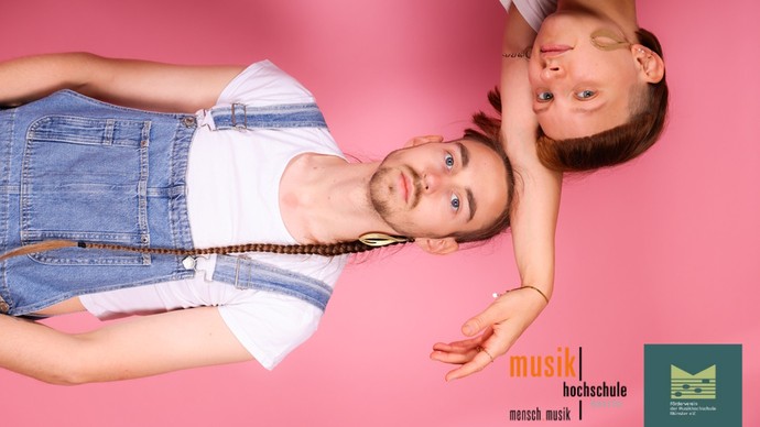 Elias Homberg mit der Band kammer.musik