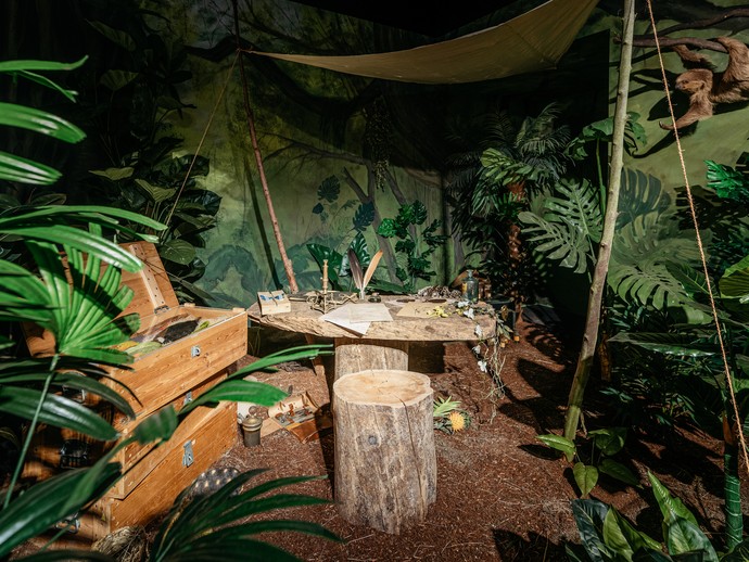 Lebensraumdarstellung Regenwald mit Bezug zu dem Forschungsreisenden Alexander von Humboldt. Foto: LWL/Steinweg (vergrößerte Bildansicht wird geöffnet)