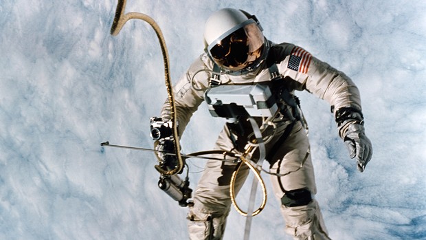 Ein Astronaut. Ein Astronaut.