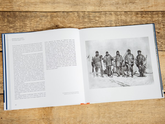 Einblick in das Begleitbuch zur Sonderausstellung Überlebenskünstler Mensch. (vergrößerte Bildansicht wird geöffnet)
