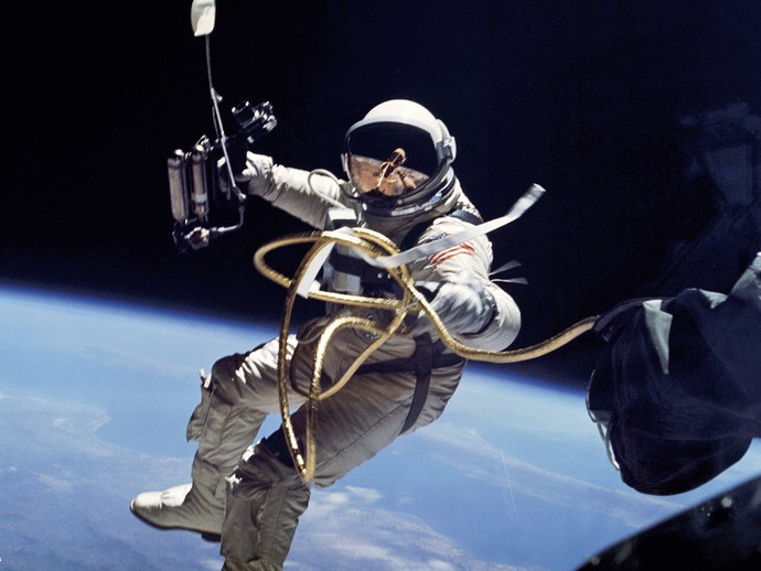 Astronaut. Foto: NASA (vergrößerte Bildansicht wird geöffnet)