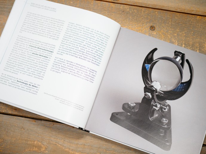 Einblick in das Begleitbuch zur Sonderausstellung "Das Klima". (vergrößerte Bildansicht wird geöffnet)